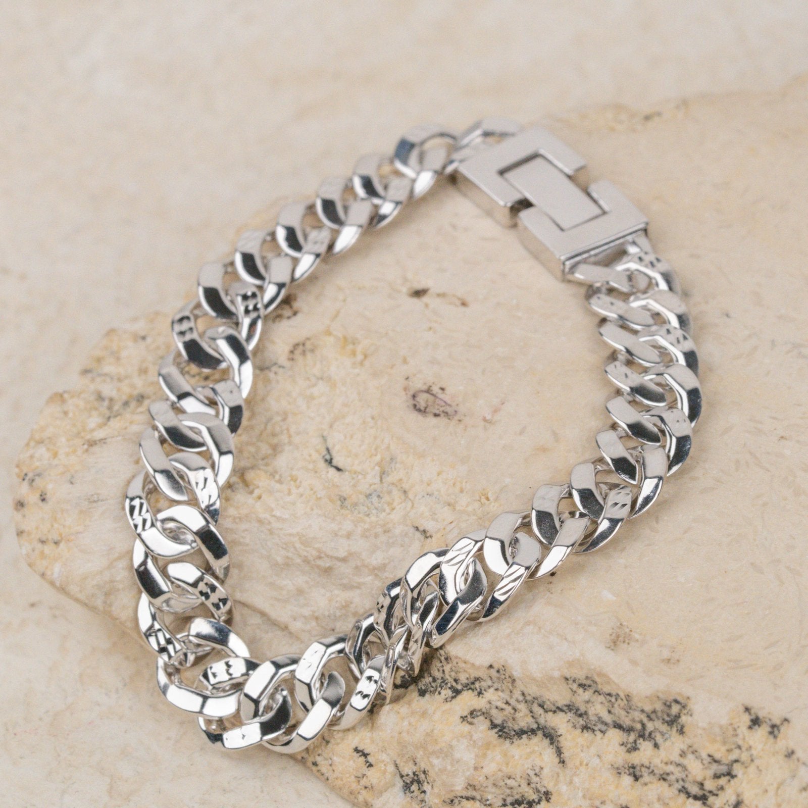KH Jeweler selected work