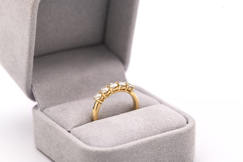 KH Jeweler selected work
